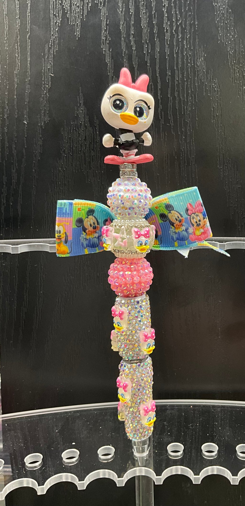 Daisy beaded pen