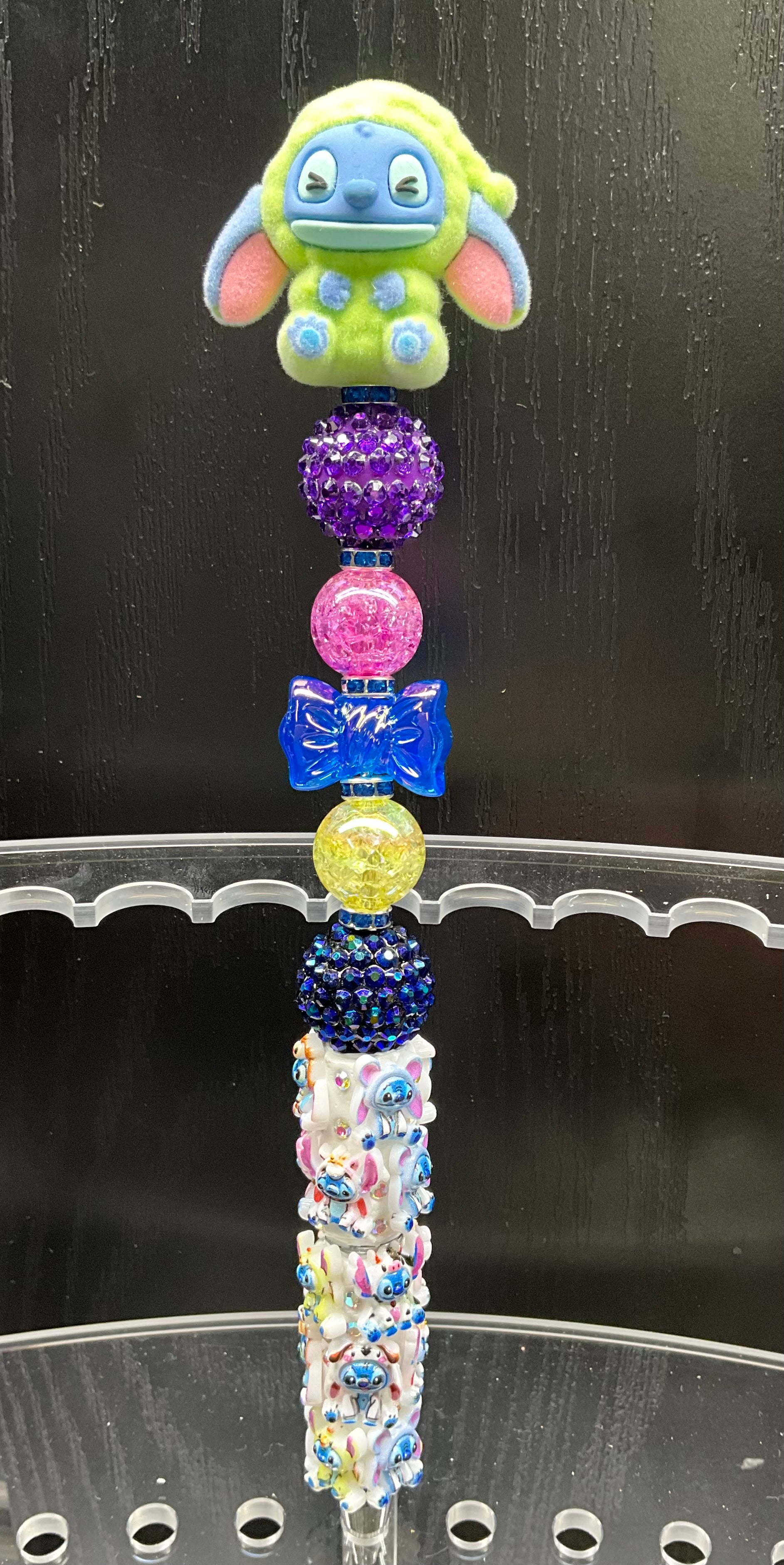 Stitch beaded Pen